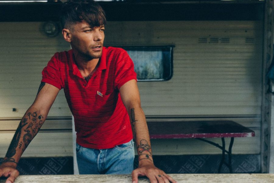 Louis Tomlinson Yeni Albümü ile Geri Döndü