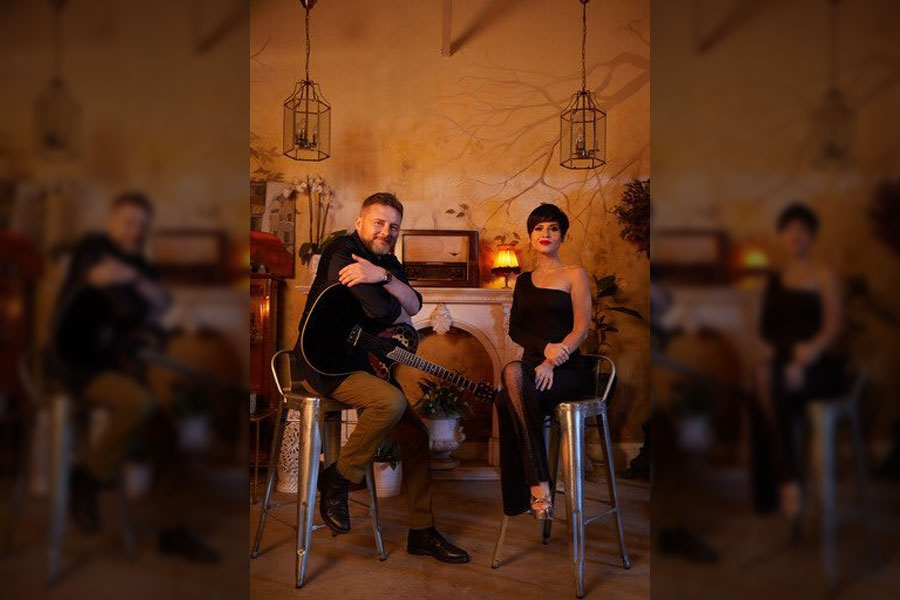 Aydilge Ve Tuna Kiremitçi'den "Gecenin Haberi Var"