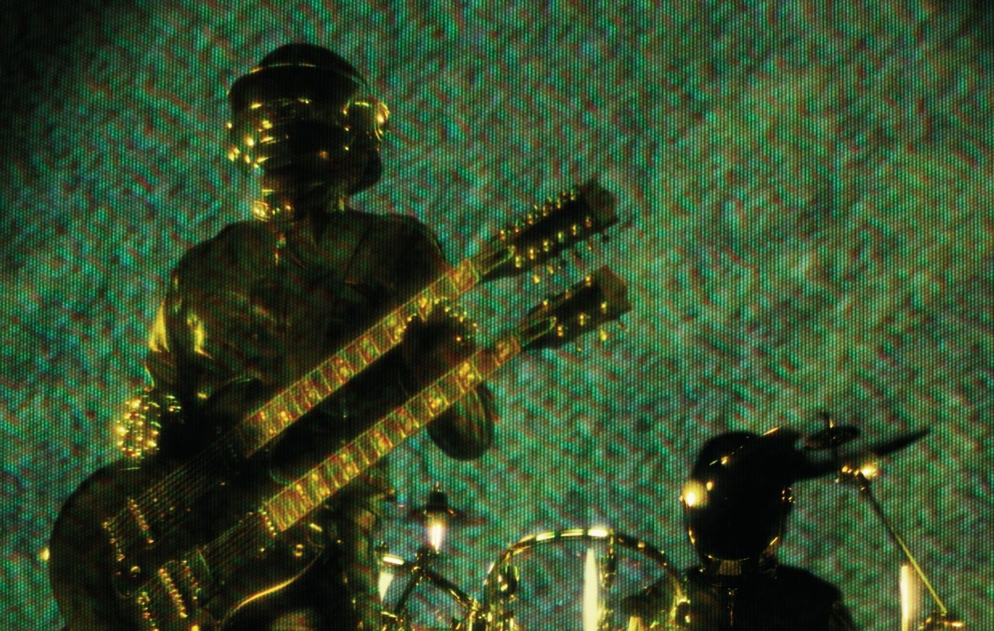 Daft Punk’tan “Human After All Remixes” 20. Yıl Özel Baskısı Geliyor!