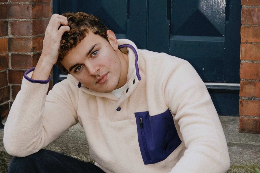 Cem Yenel'den Beklenen Single Geldi