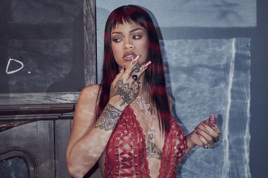 ASAP Rocky ve Rihanna Çifti Bebek Beklediklerini Hayranlarıyla Paylaştı