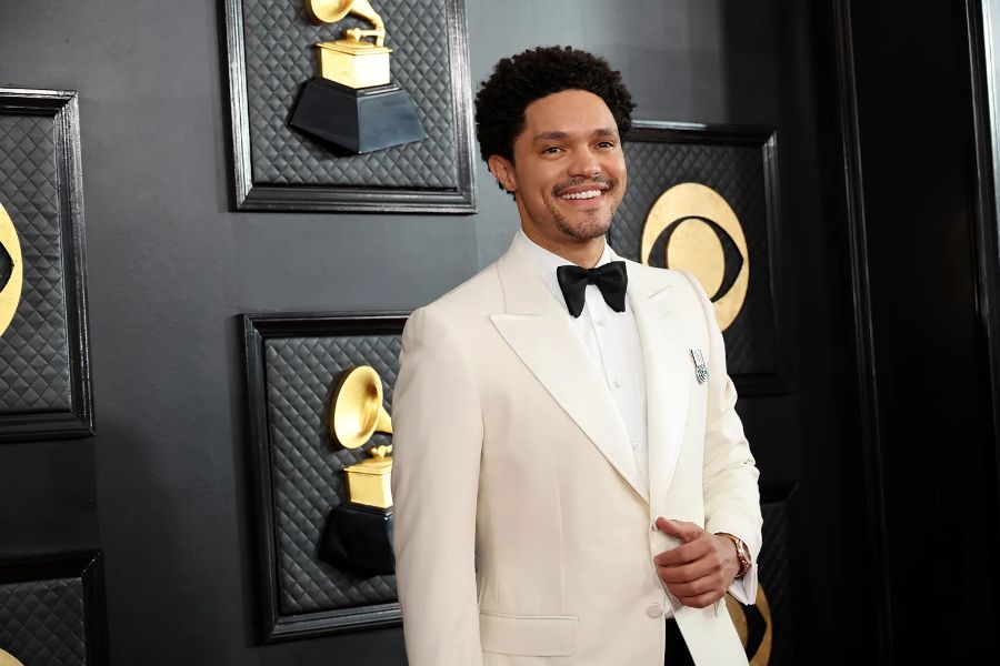 2025 Grammy Ödülleri’ni Trevor Noah Sunacak