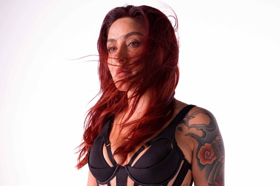 Melek Mosso'dan Yeni Single!