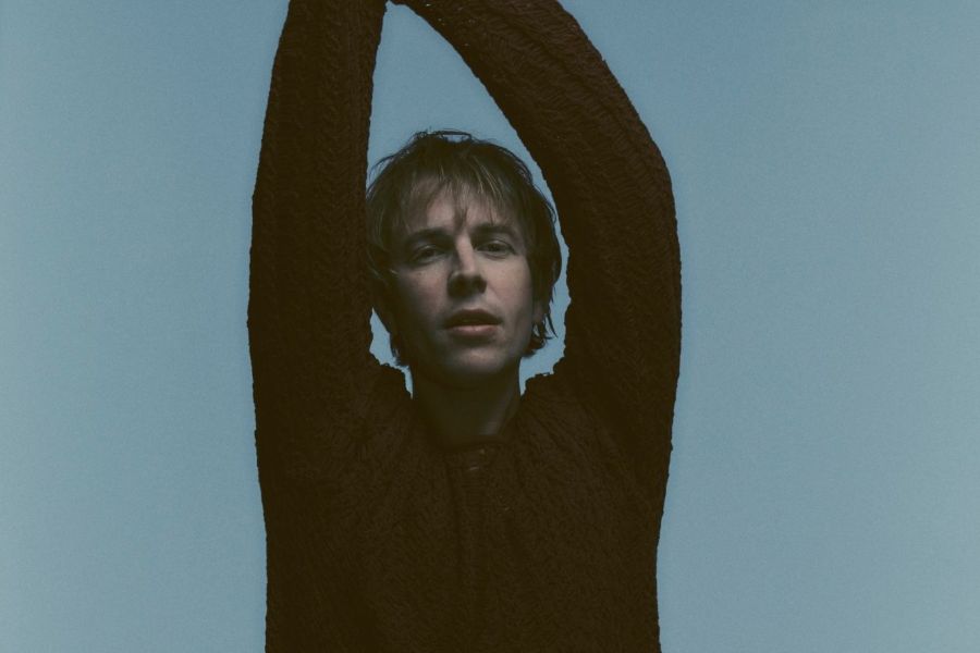 Tom Odell, Yeni Teklisi ‘Don’t Let Me Go’yu Yayınladı