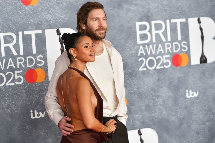 Calvin Harris Baba Oldu! 