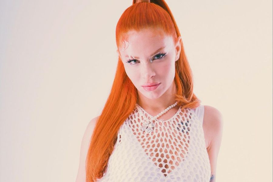 Feride Hilal Akın’dan Yeni Şarkı Geldi