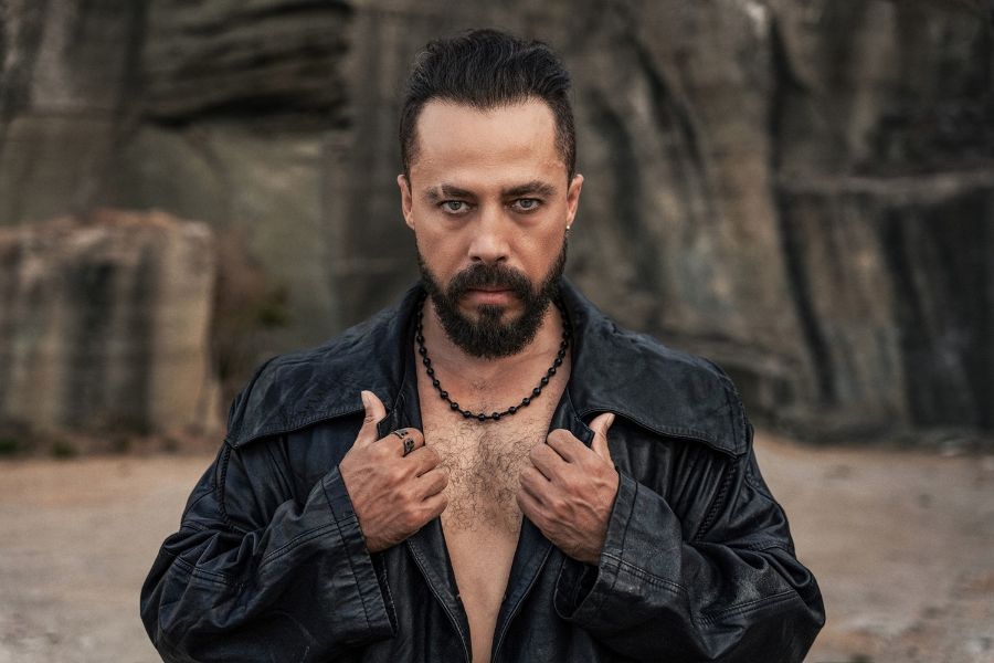 Bahadır Tatlıöz'ün Yeni Şarkısı Müzikseverlerle Buluştu