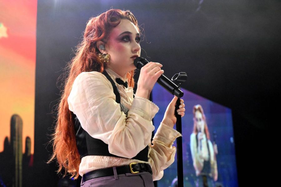 Chappell Roan, Yeni Albüm İçin Bekleyen Hayranlarını Üzdü!