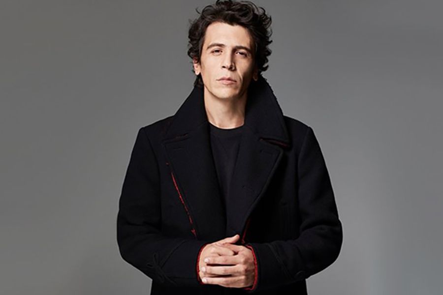 Ersay Üner'den İki Yeni Şarkı Geldi