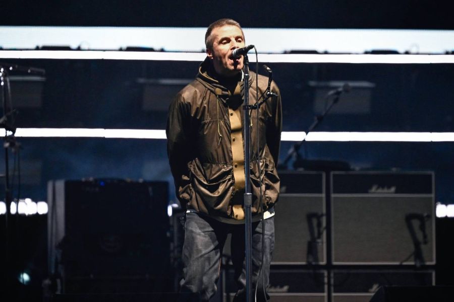 Oasis 16 Yıl Sonra Sahnelere Döndü: İlk Şarkı “Hello”!