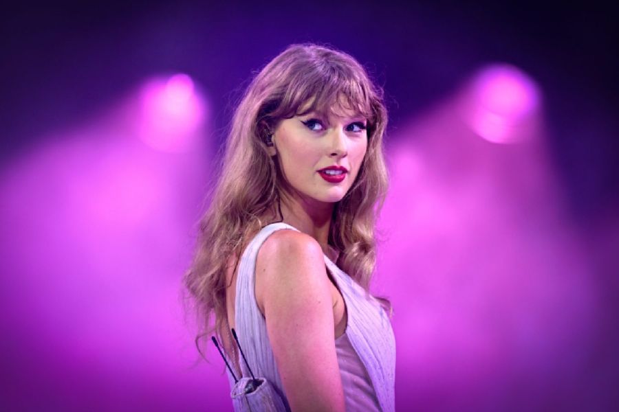 Taylor Swift Yine Rekor Kırdı!