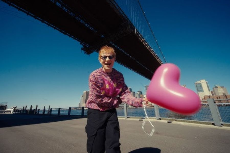 Ed Sheeran’dan Fars Hayranlarına Sürpriz!