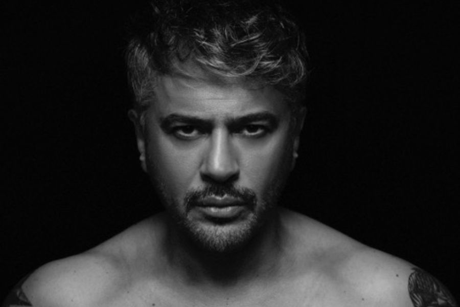 Emre Altuğ'un Yeni Şarkısı Yayında