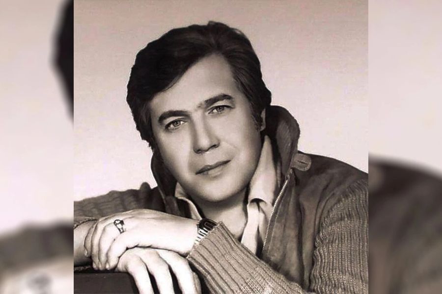 "Bir Tanju Okan Efsanesi"ni Seslendirdiler