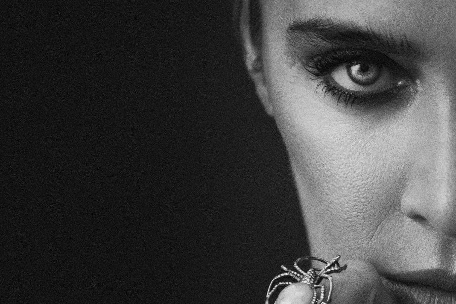  Sıla'nın Yeni Şarkısı Sevenleriyle Buluştu