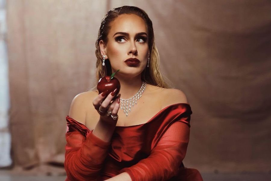 Adele Sevgilisi ile Görüntülendi