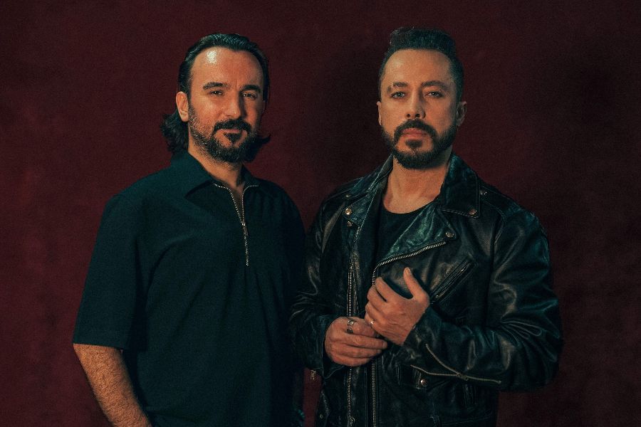 Bahadır Tatlıöz Aşk Sezonunu Açtı 