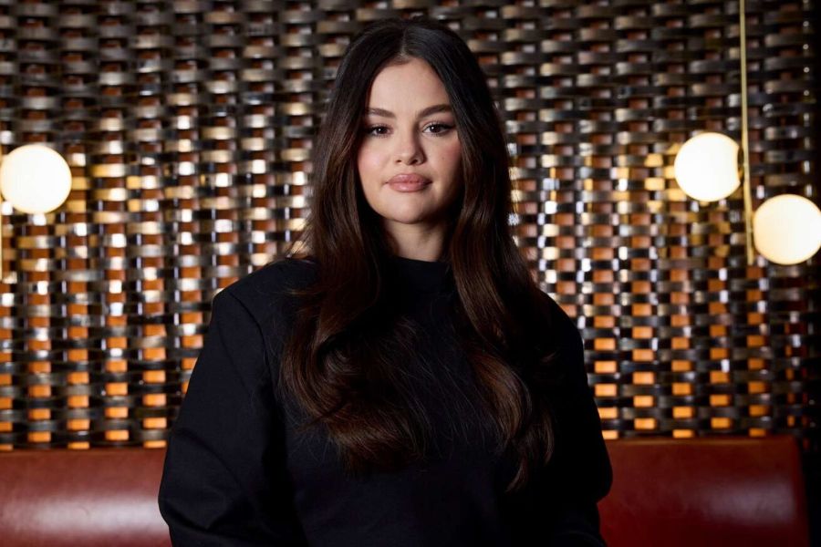 Selena Gomez Kurt Cobain Belgeselini Defalarca İzlemiş