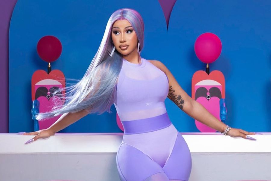 Cardi B'den Rekor Paylaşım