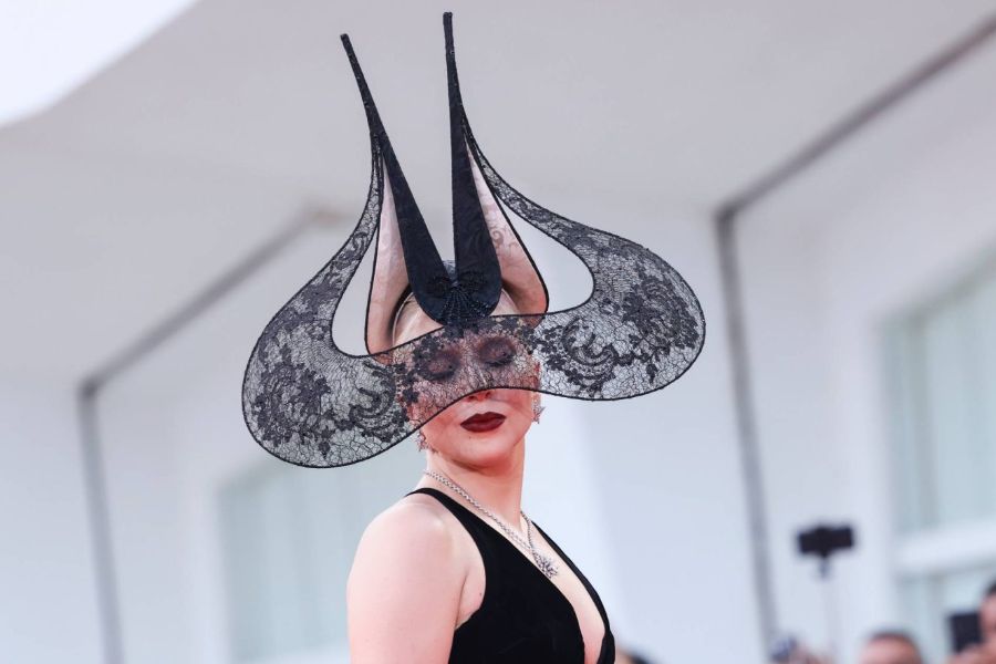 Lady Gaga Yeni Albümü İçin Açıklamalarda Bulundu