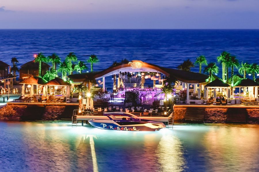 Dance FM Sunday & Funday Beach Party Tüm Hızıyla Devam Ediyor