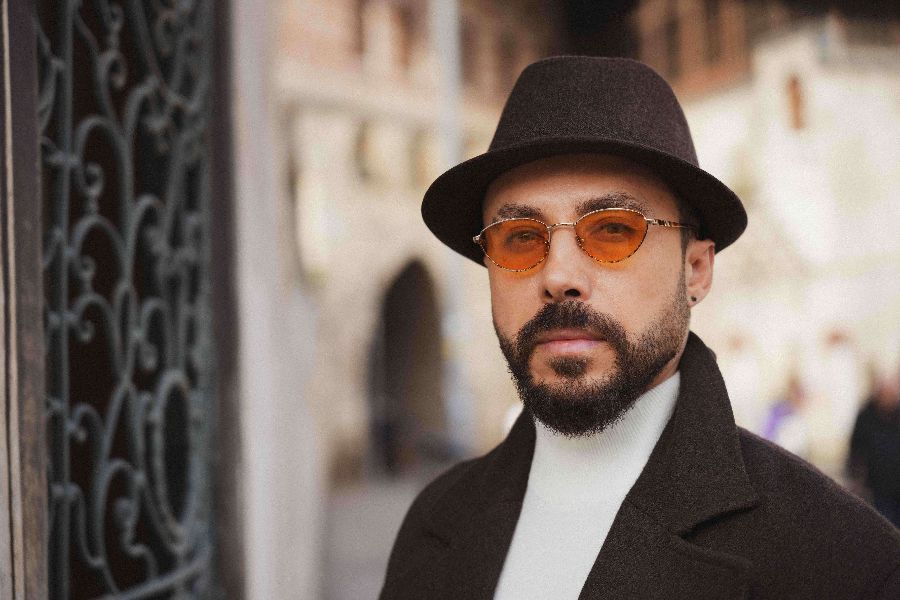 Bahadır Tatlıöz'den Bir Şarkı Daha!