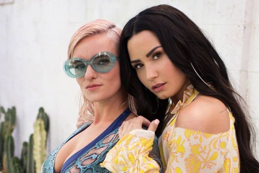 Rekor Kıran Kadın Sanatçılar