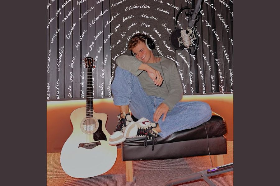 Cem Yenel'in İlk Cover Şarkısı Yayınlandı