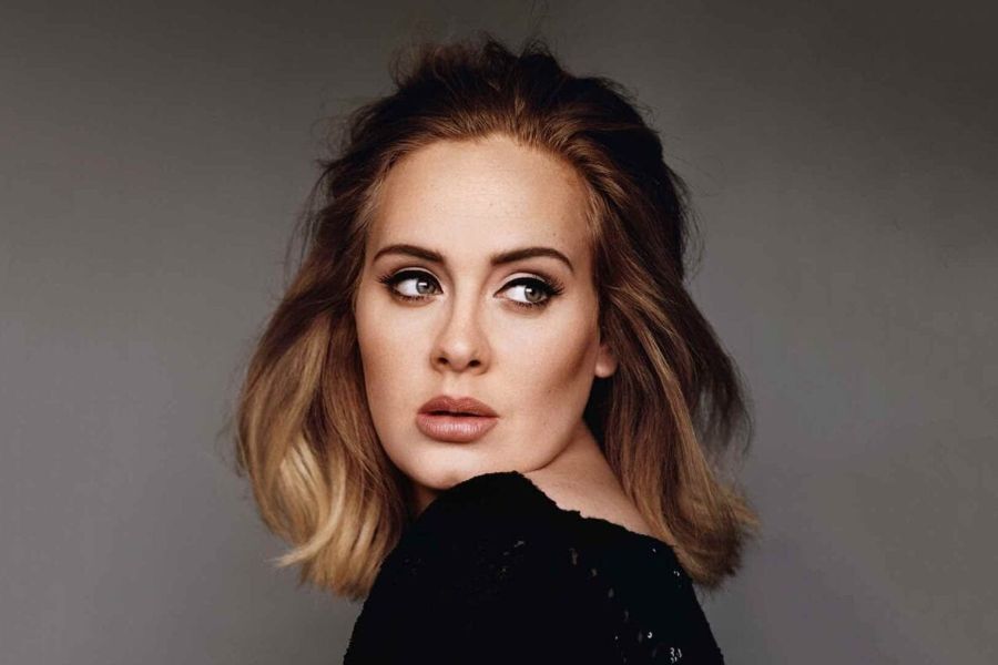 Adele Müziğe Ara Vereceğini Duyurdu