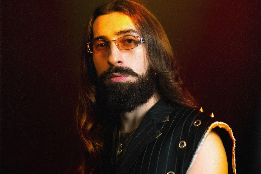 Emre Fel'den Yeni Signle!