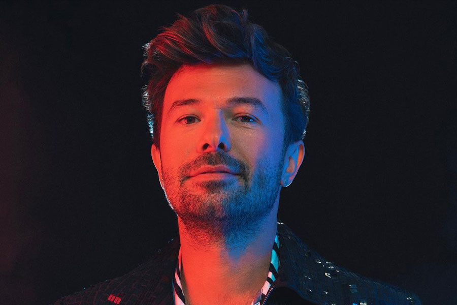 Yalın "Bu Da Gerçek Mi Sevgilim" Diyor