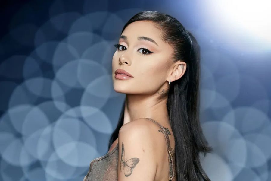 Ariana Grande Stüdyoya Geri Döndü