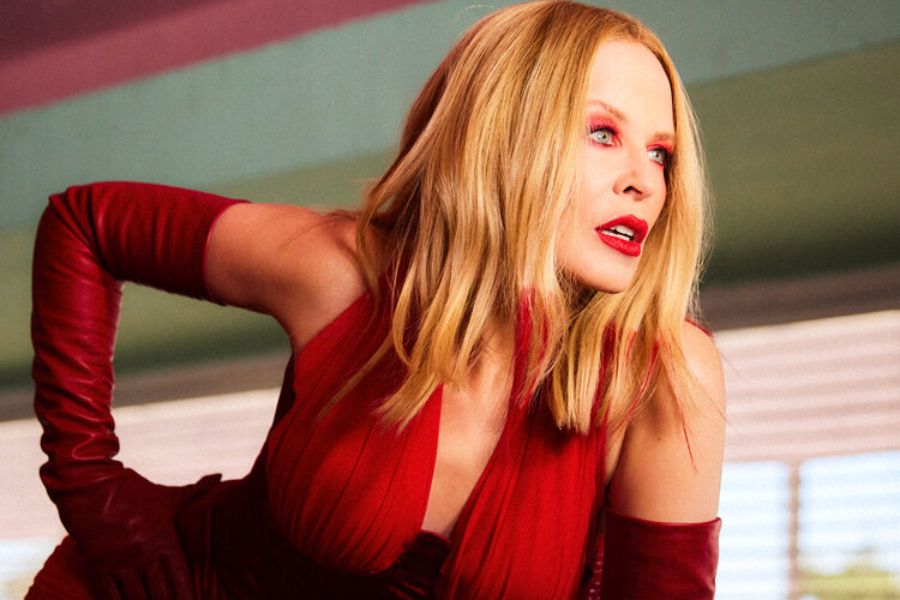 Kylie Minogue Yeni Albüm Üzerinde Çalışıyor 