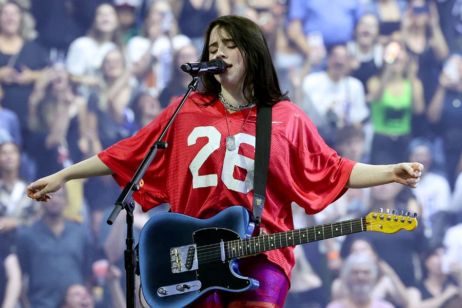 Billie Eilish: "Çocukken İsmimi Sevmiyordum"