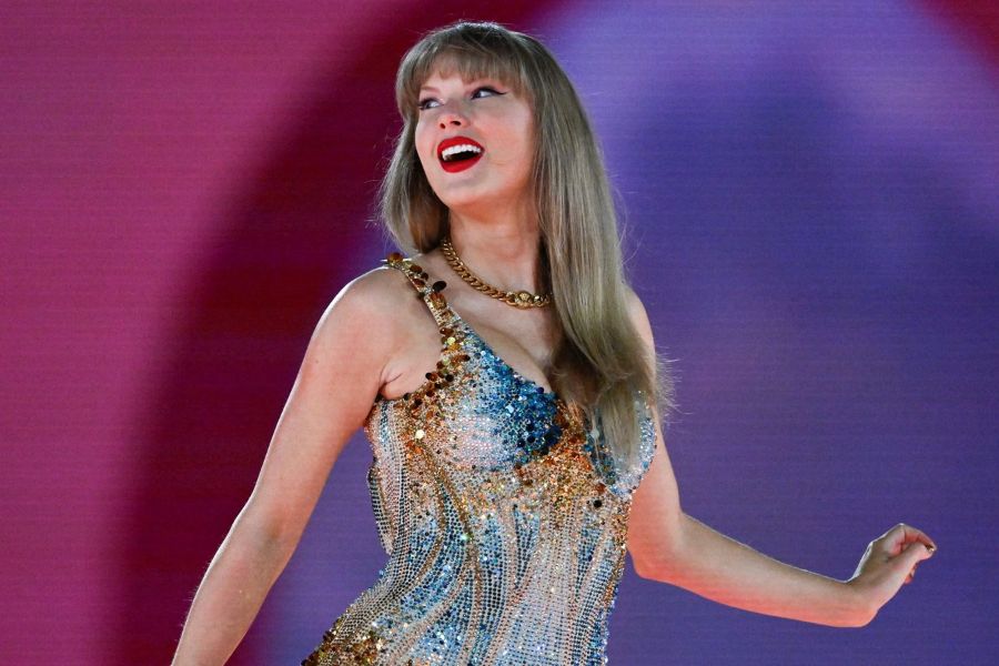 Taylor Swift Albüm Haklarının Tümünü Satın Aldı