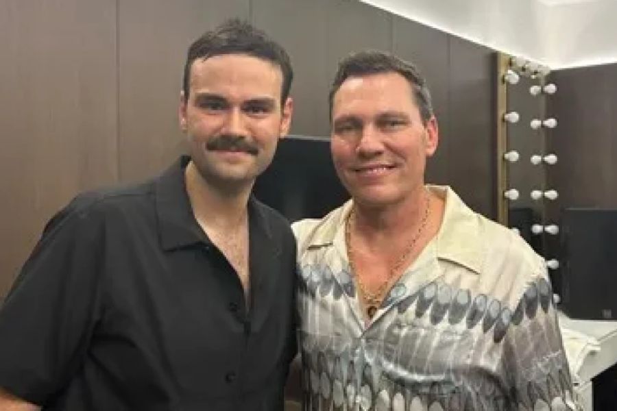 Dünyaca Ünlü DJ Tiësto, Faruk Sabancı’ya Sordu: “Ne Çalmalıyım?”