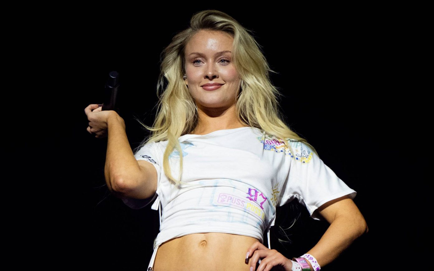 Zara Larsson’dan Yıldızlarla Dolu Deluxe Albüm: ‘Midnight Sun: Girls Trip’ Geliyor